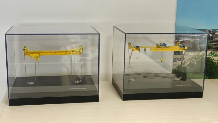 Modellino Carroponte